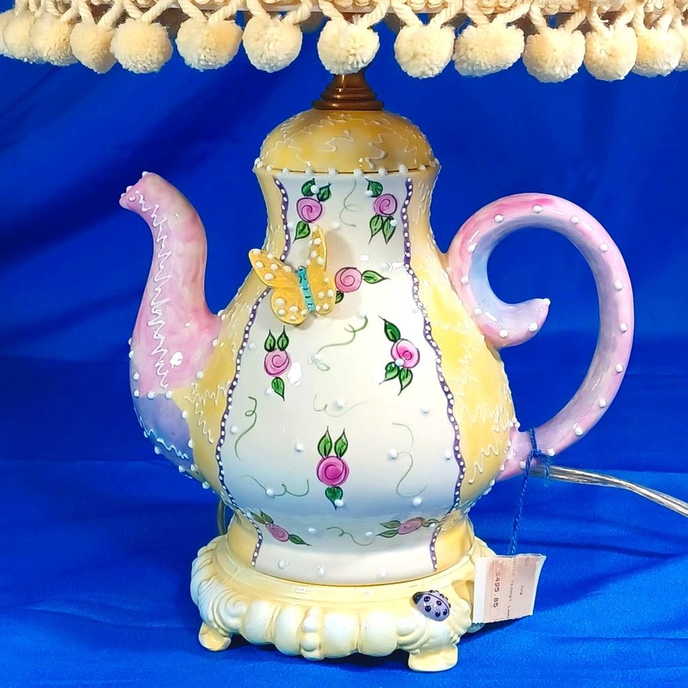 Vtg $495 Genie Whimsical Floral 20" Teapot Tea Party Princess Girl Bedroom Lamp - Picture 4 of 9